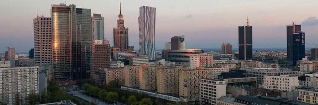 Варшава на заході сонця